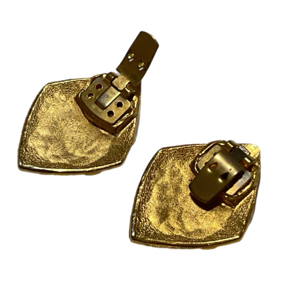 Gold Shoe Clips - Picture 3 of 4